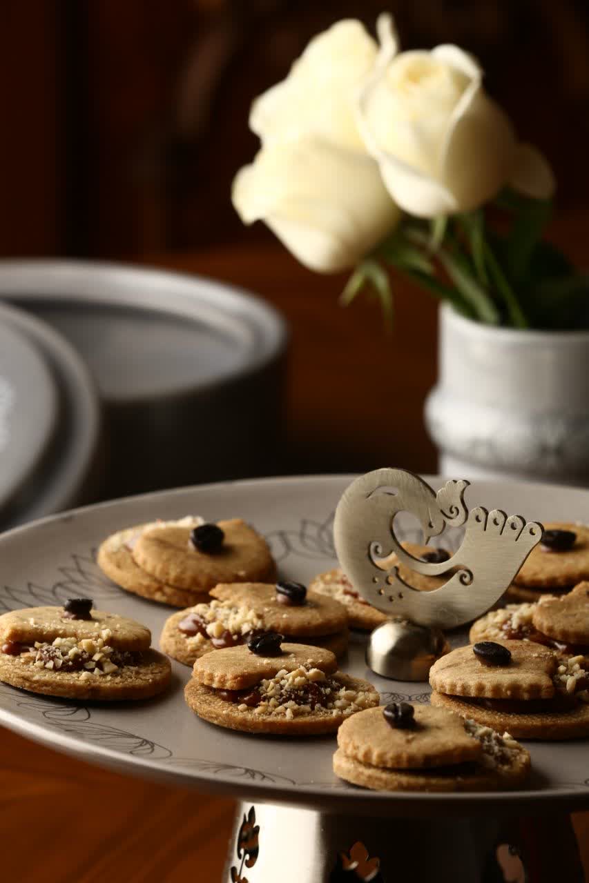 شیرینی مدرن کاراملا 